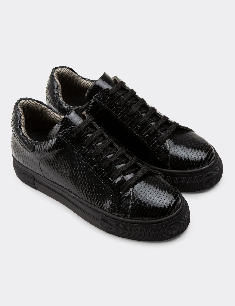 Black Patent Leather Sneakers - Z1681ZSYHC14