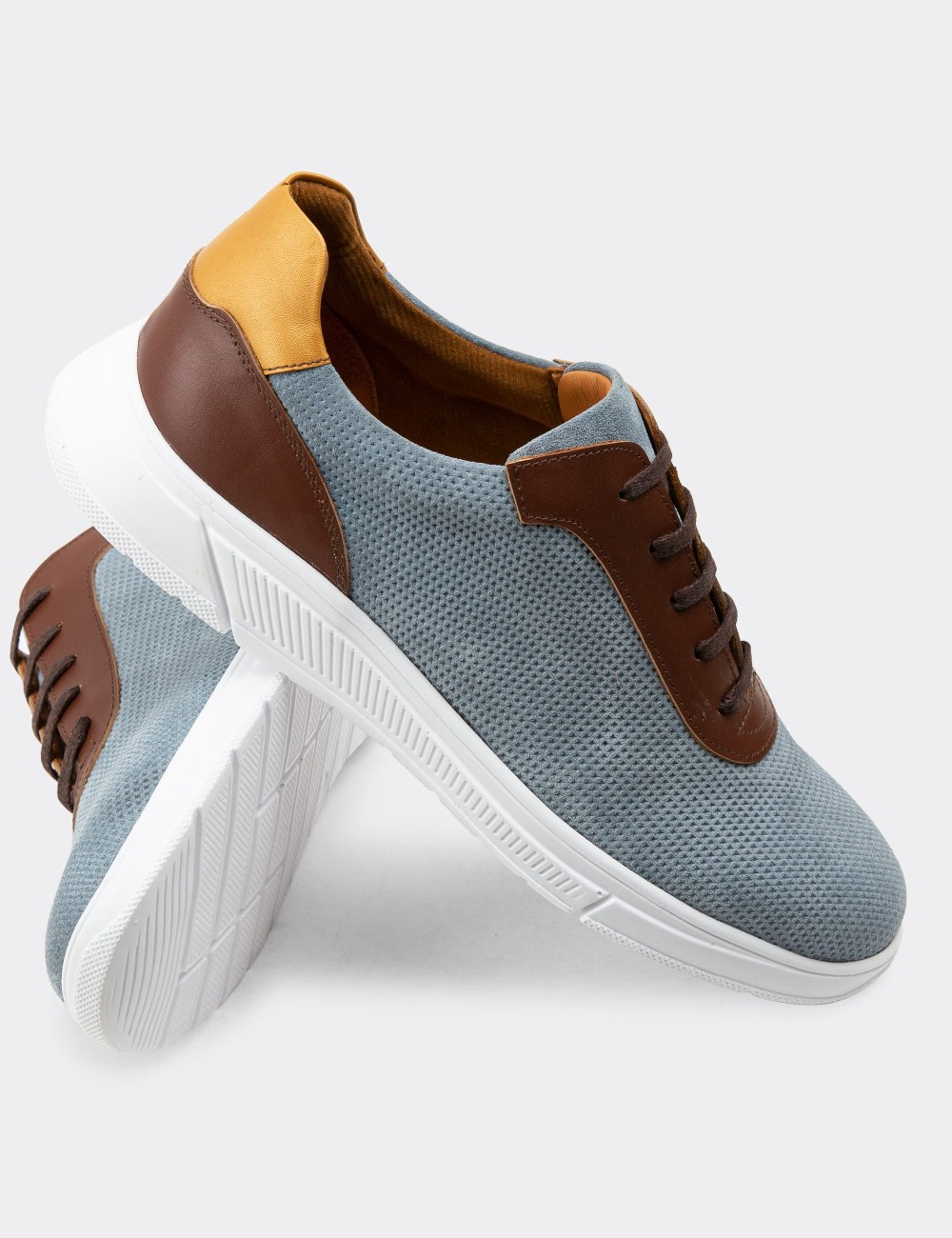 Blue Nubuck Leather Sneakers - 01879MMVIC01