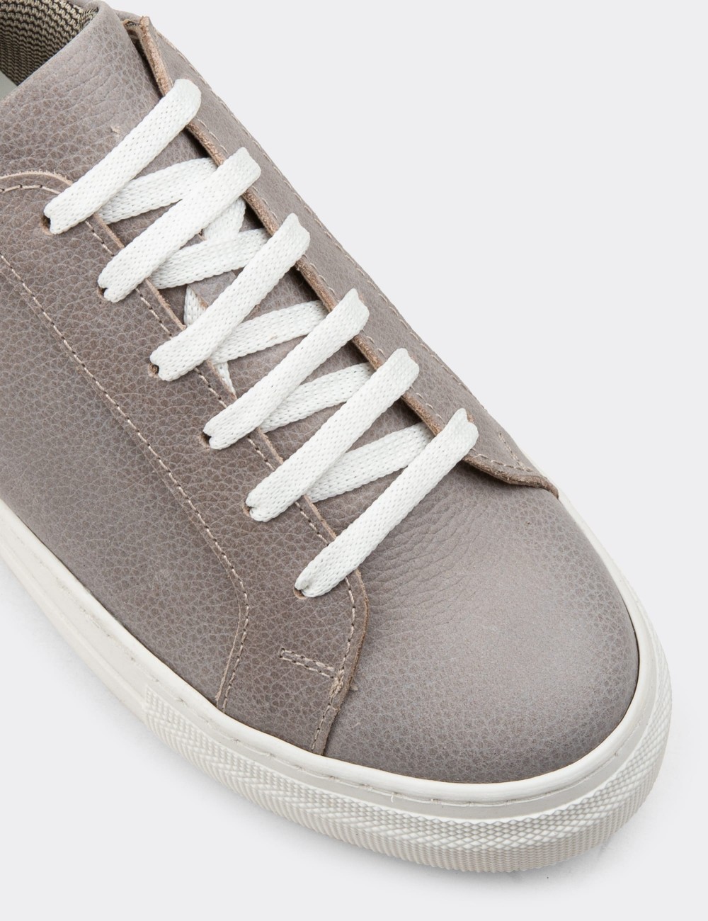 Gray  Leather Sneakers - Z1681ZGRIC08