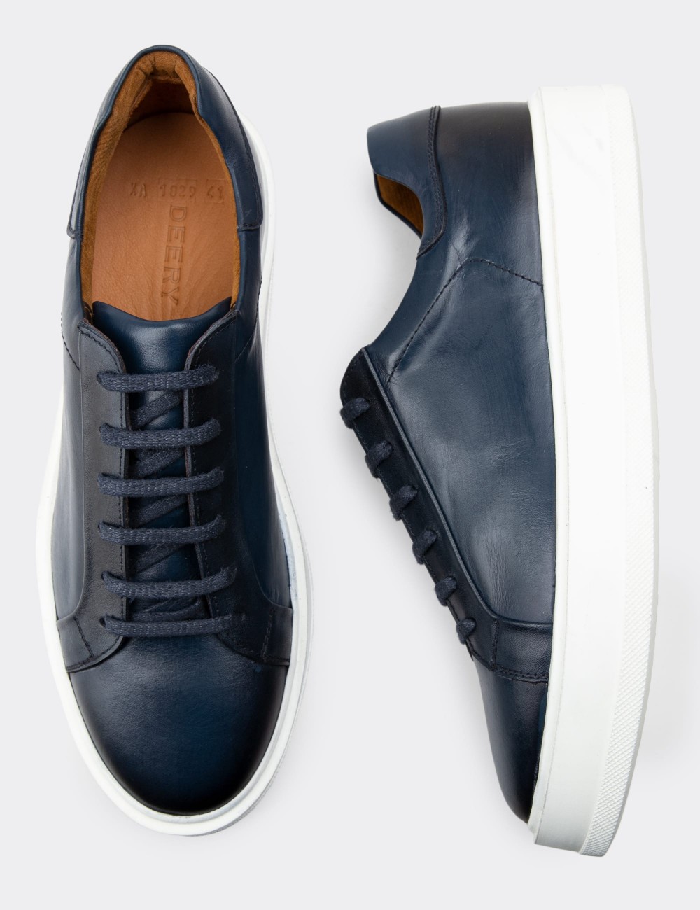 Navy Leather Sneakers - 01829MLCVP01