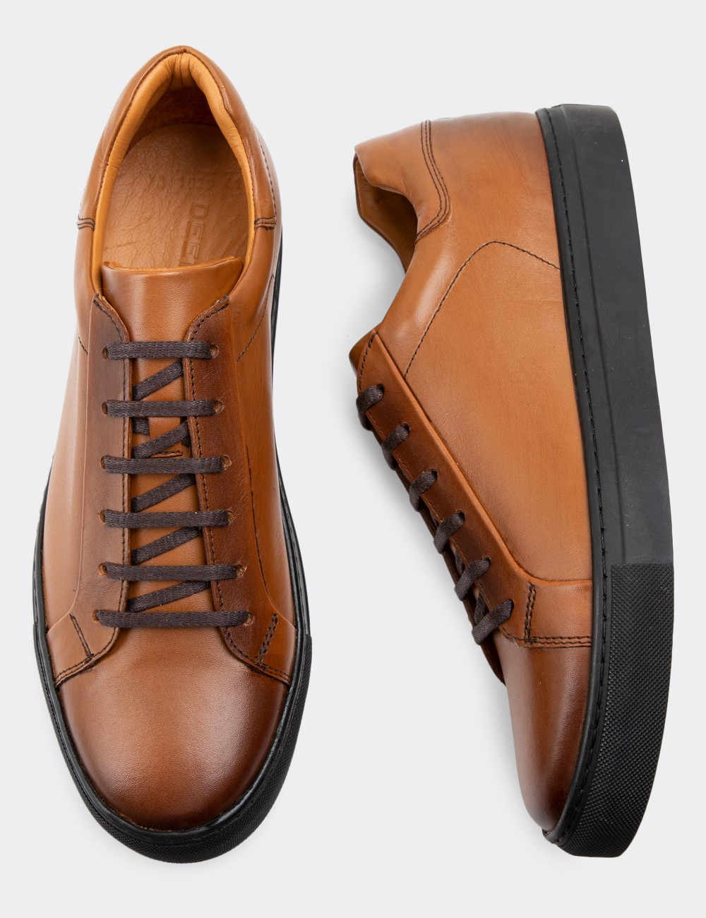 Tan Leather Sneakers - 01829MTBAC02