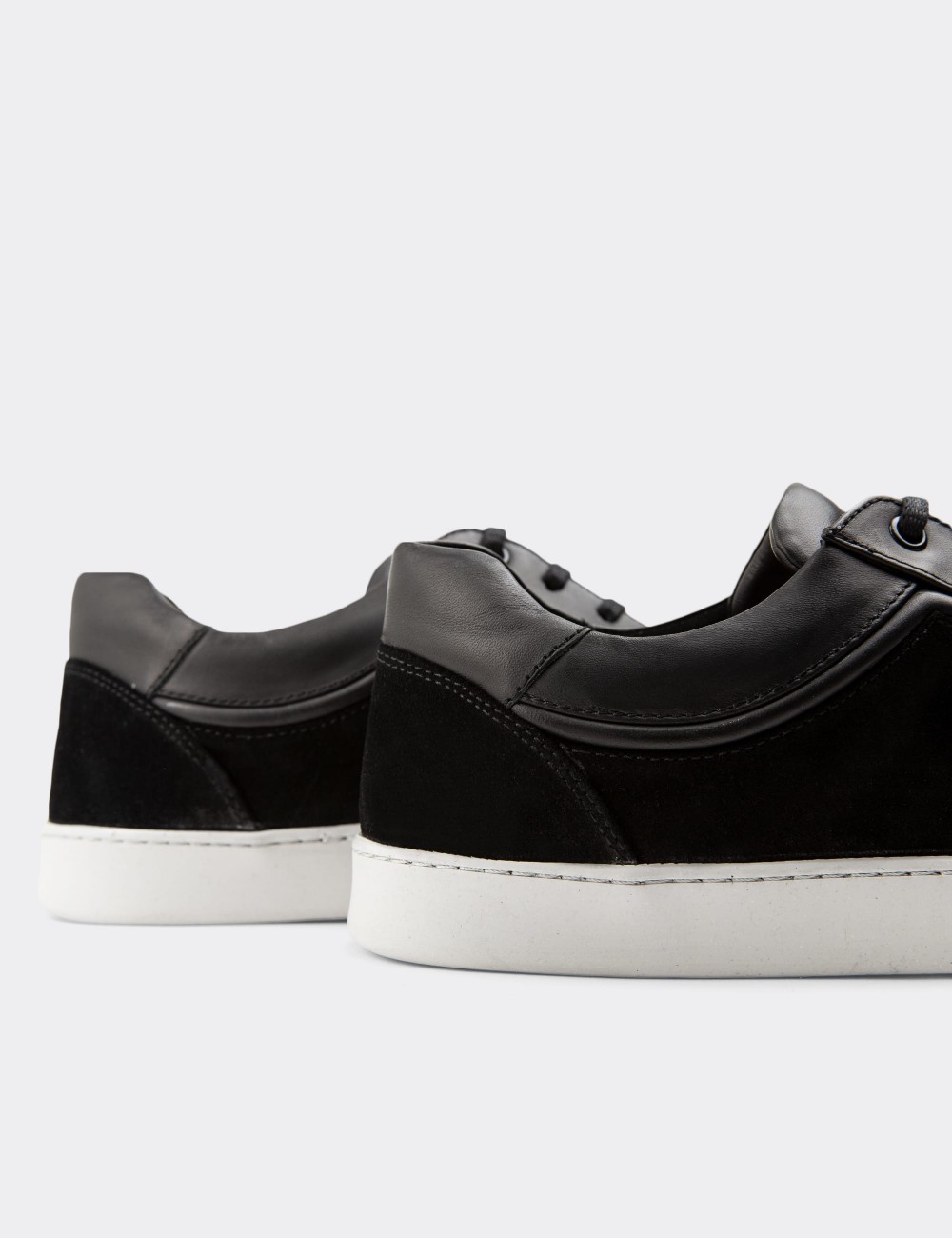 Black Suede Leather Sneakers - 01877MSYHP02