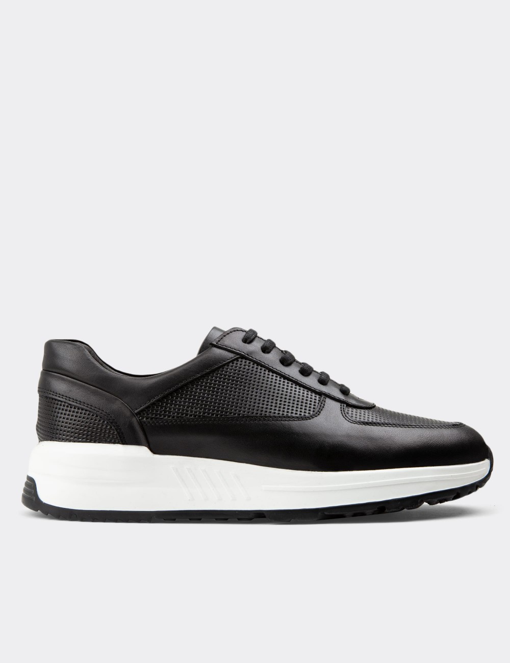 Black Leather Sneakers - 01887MSYHE01