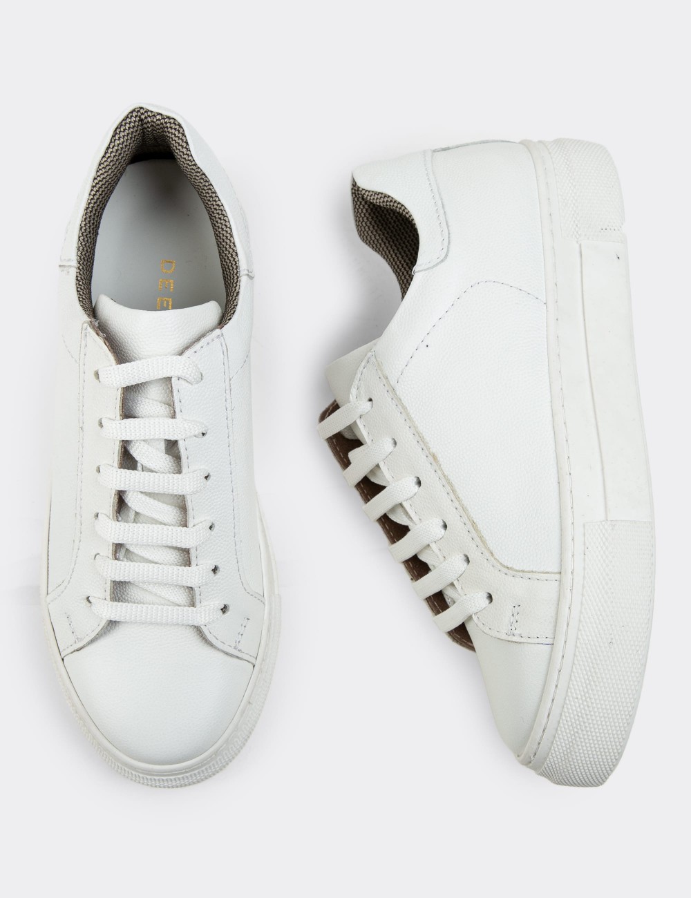 White Leather Sneakers - Z1681ZBYZC07