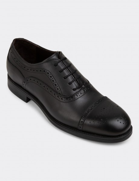 Black Leather Classic Shoes