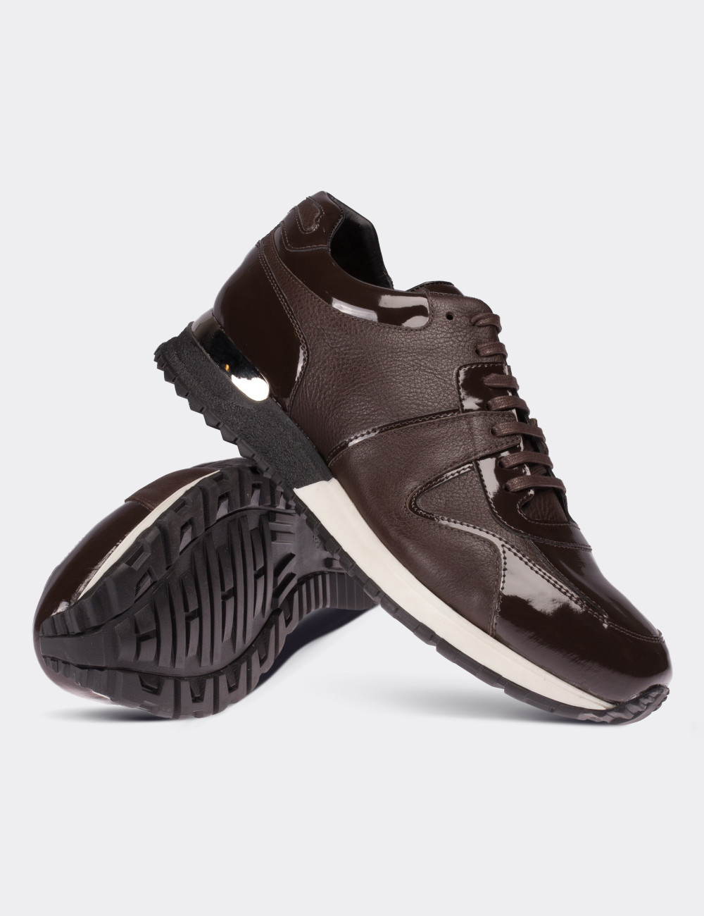 Brown Patent Leather Sneakers - 01522MKHVT01