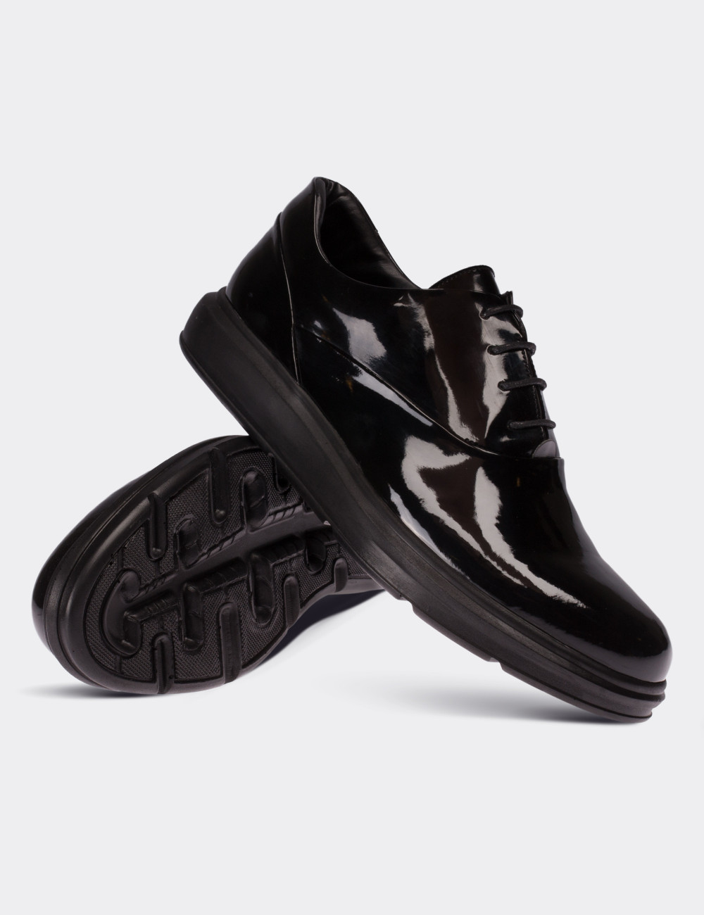 Black Patent Leather Lace-up Shoes - Deery