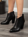 Black  Leather  Boots