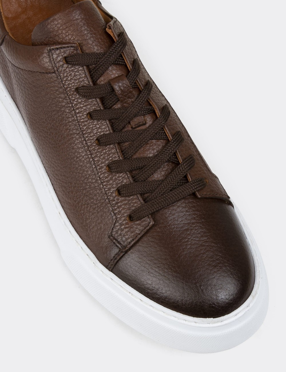 Tan Leather Sneakers - M2501MTBAP01