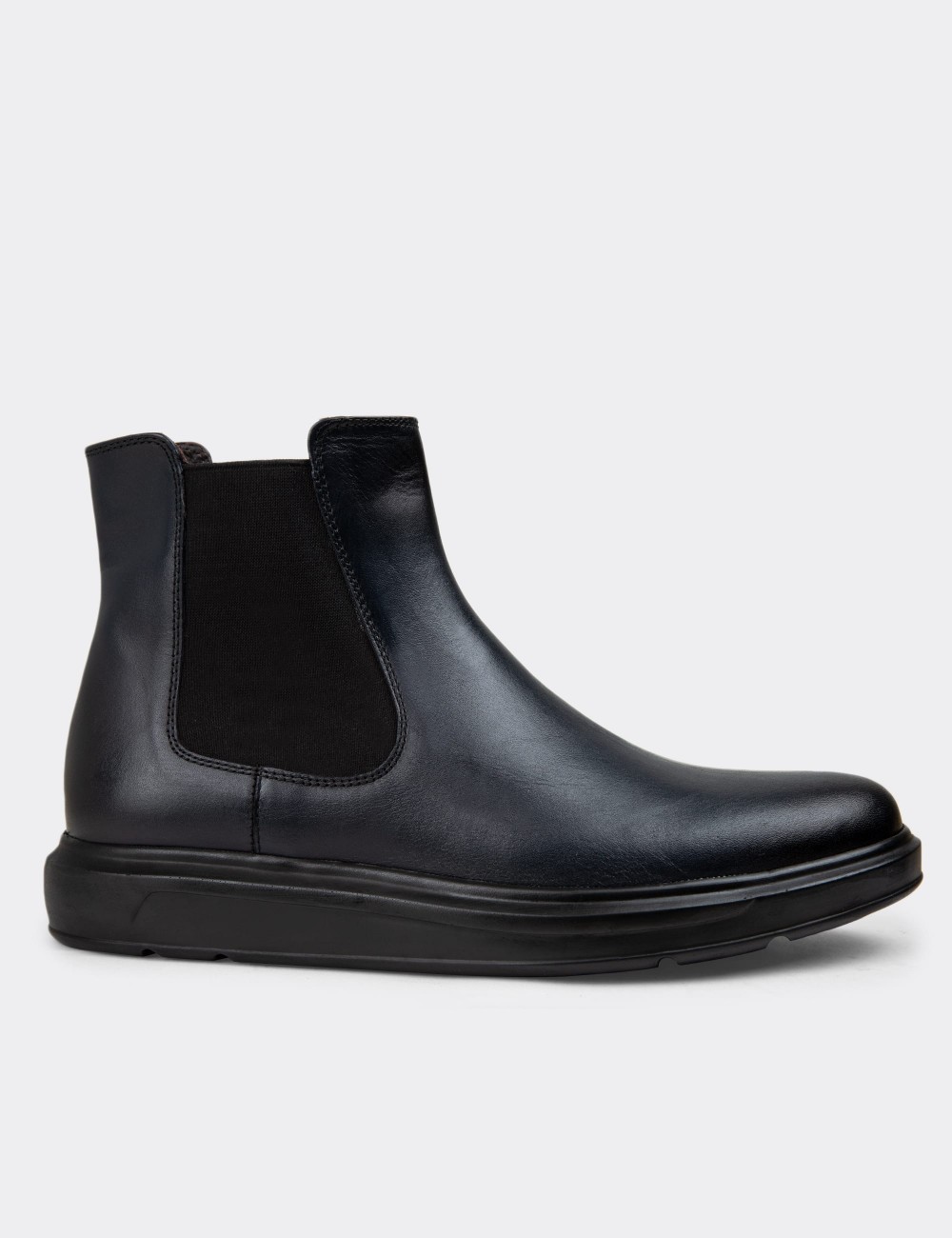 Navy Leather Chelsea Boots - 01620MLCVP03