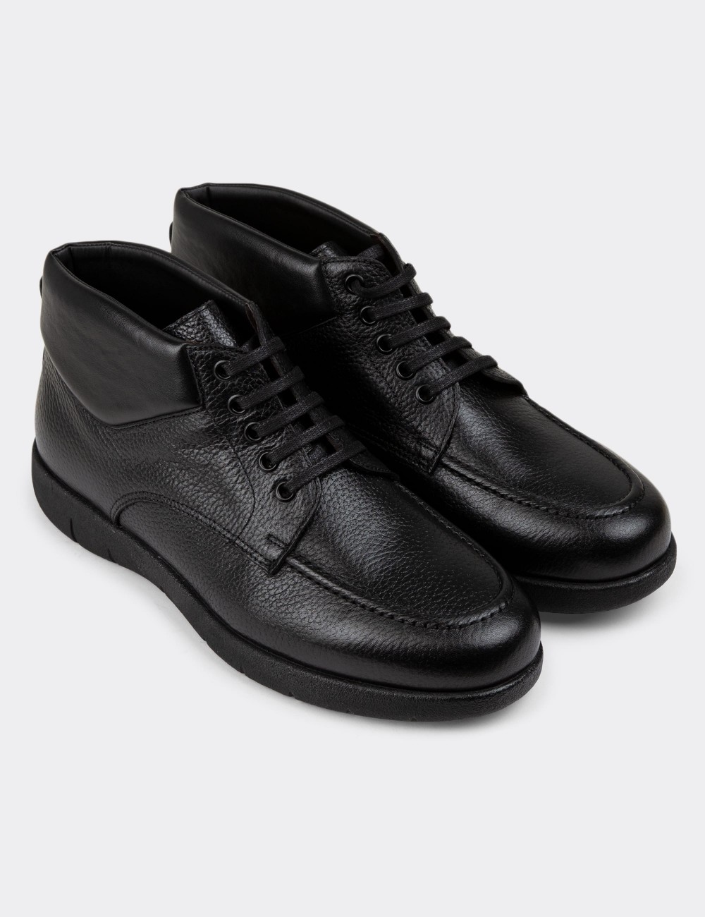 Black Leather Boots - 01928MSYHC01