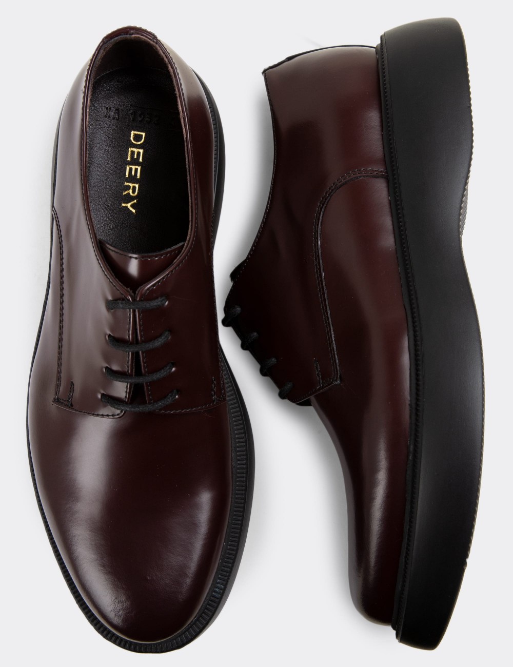 Deery Burgundy Patent Leather Lace-Up Shoes