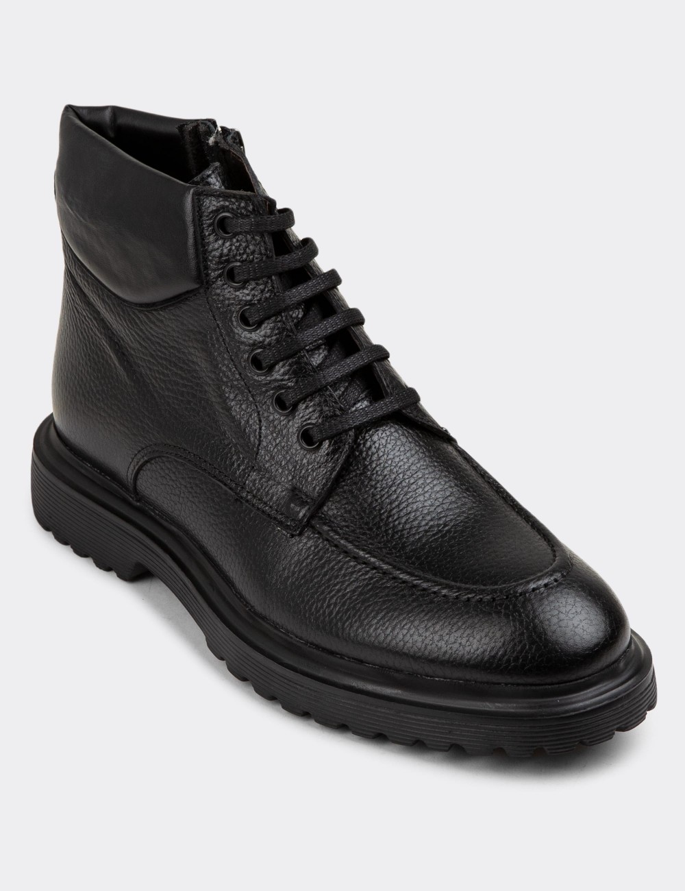 Black Leather Boots - 01929MSYHE01