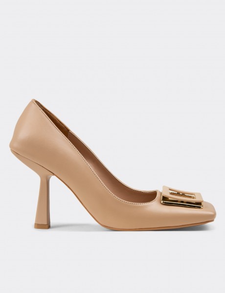 Beige Patent Pump