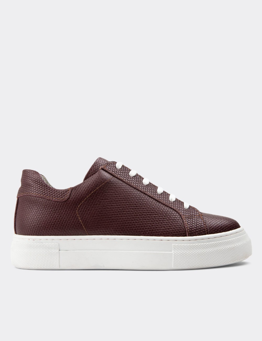 Burgundy Leather Sneakers - Z1681ZBRDC17