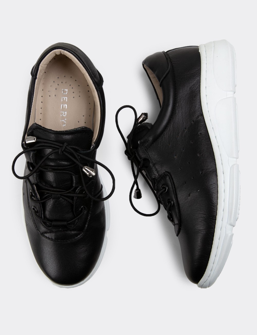 Black Leather Sneakers - SE405ZSYHP01