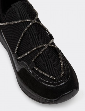 Black Sneakers - KX029ZSYHC01