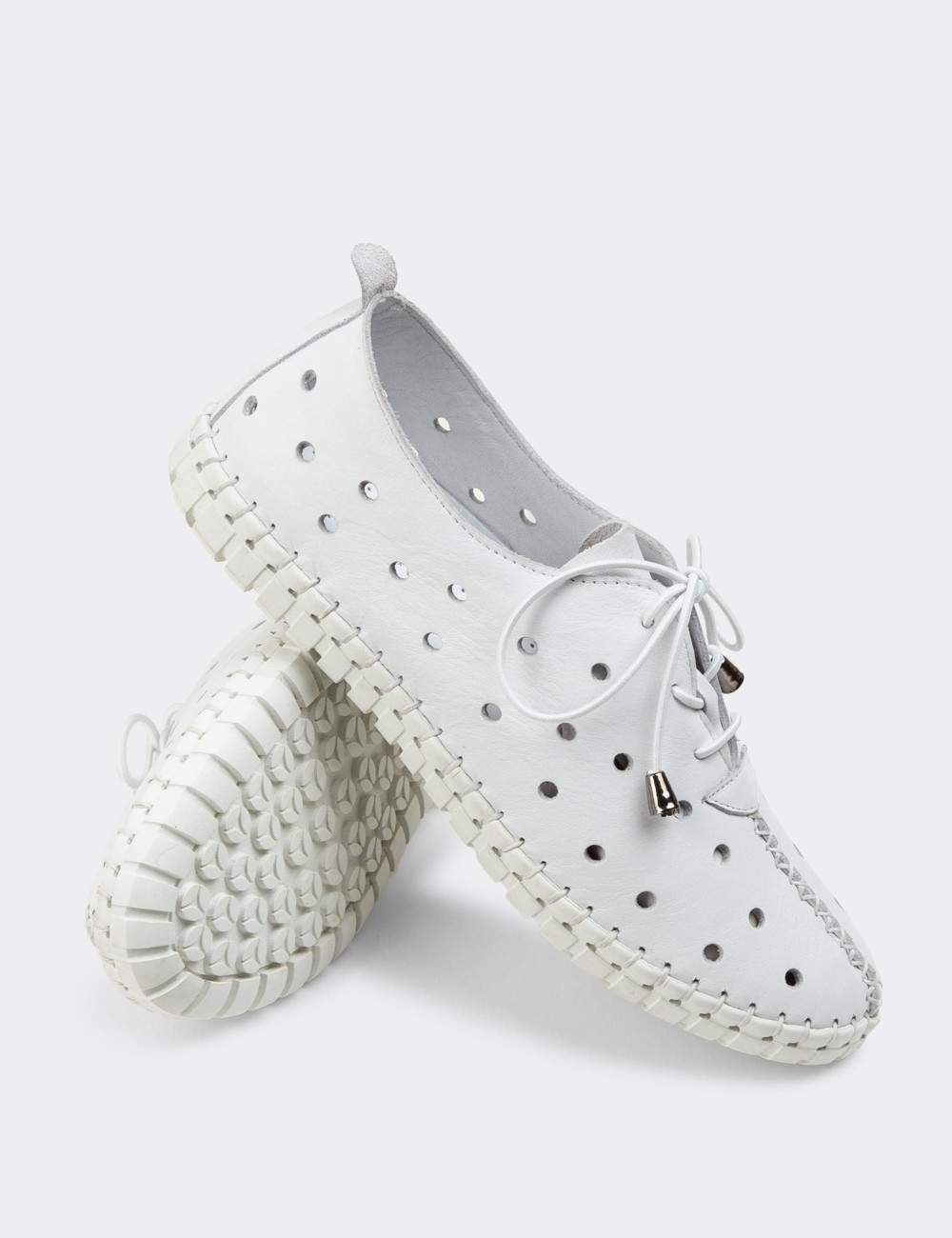 White Leather Lace-up Shoes - SE425ZBYZP01