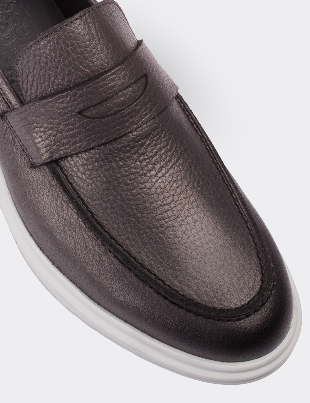 Gray  Leather Loafers - 01670MGRIP01