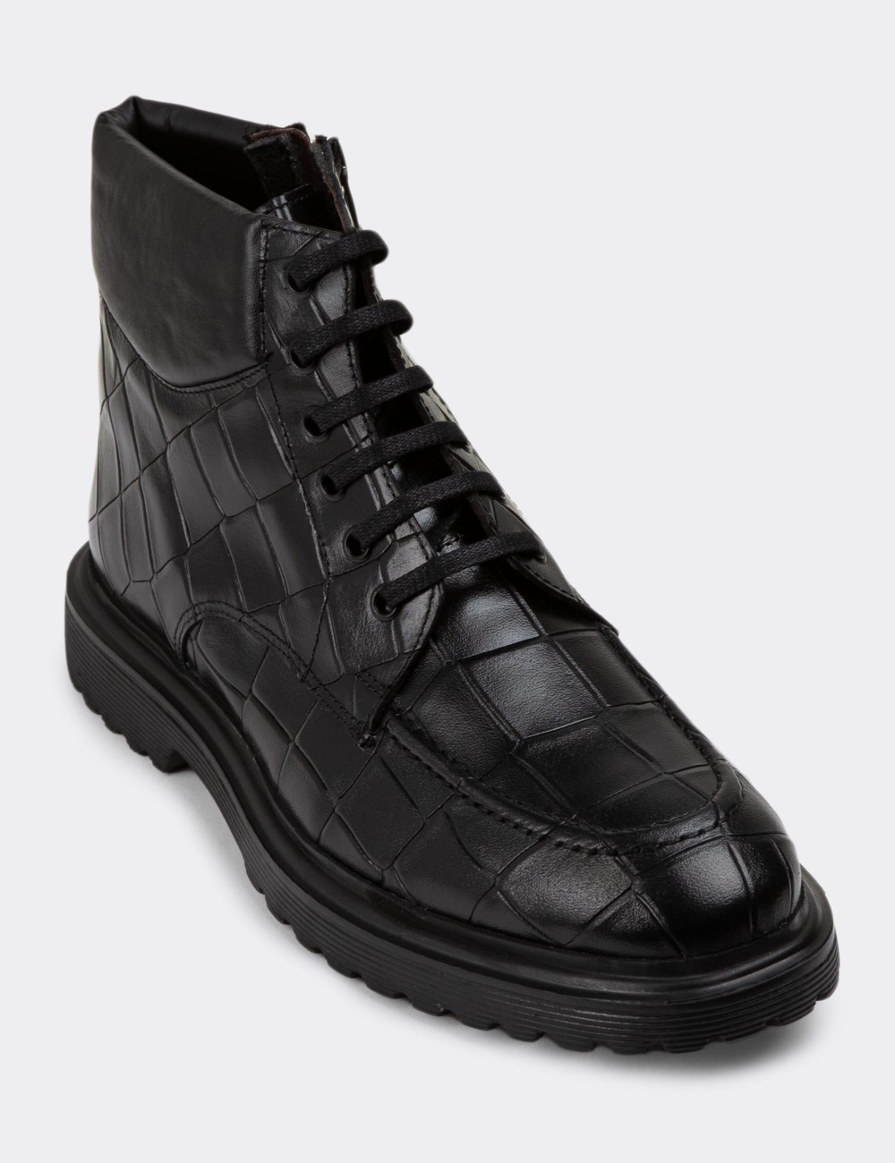 Black Leather Boots - 01929MSYHE03