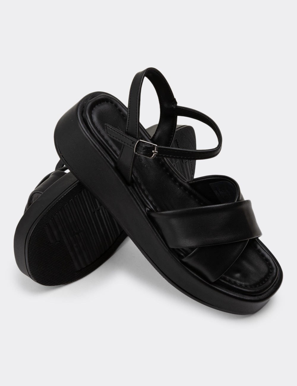 Black Sandals - N1010ZSYHP01