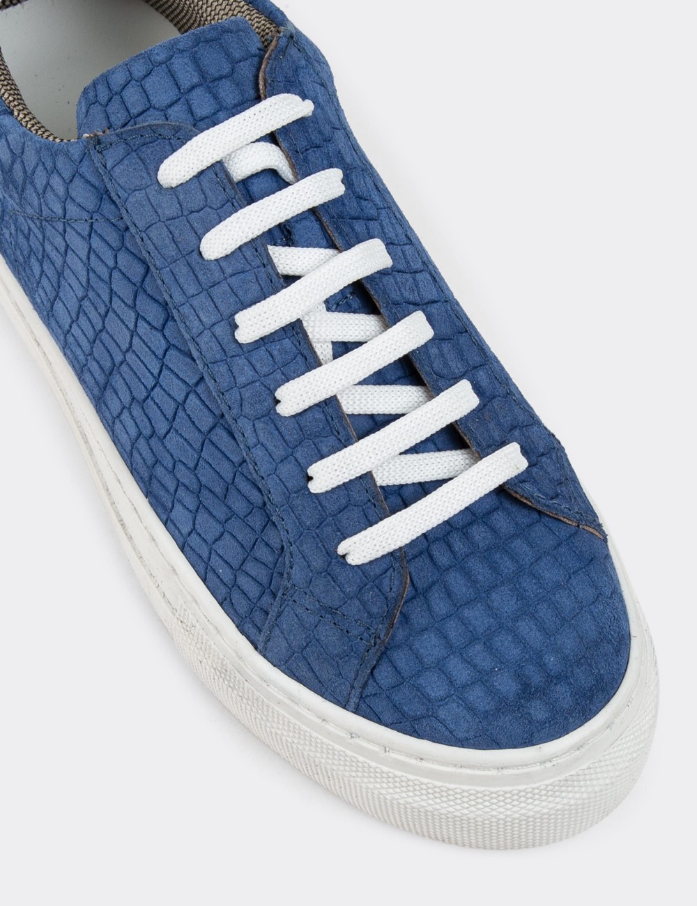 Blue Nubuck Calfskin Sneakers - Z1681ZMVIC15
