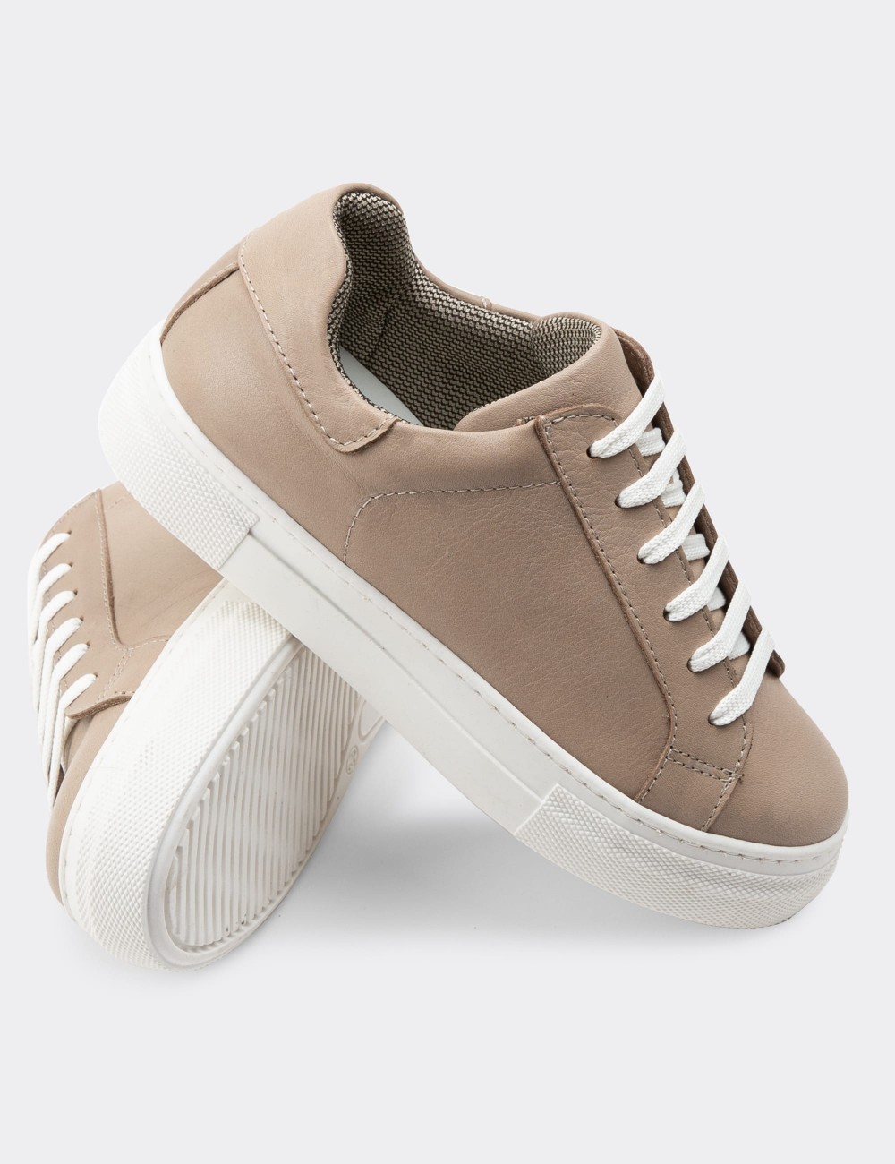 Sandstone Leather Sneakers - Z1681ZVZNC07