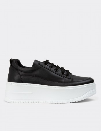 Black Sneakers - CE175ZSYHC01
