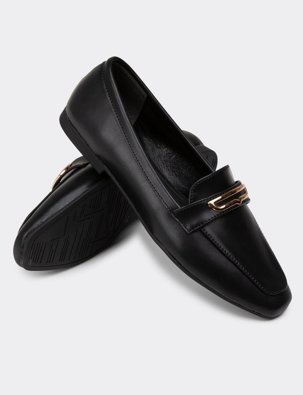 Black Loafers - PM406ZSYHC01