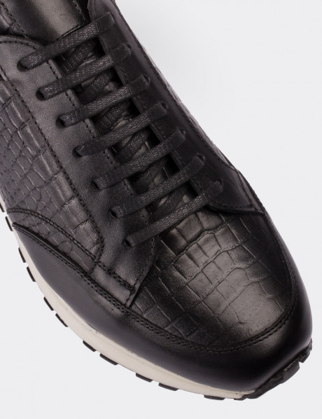 Black Leather Lace-up Shoes