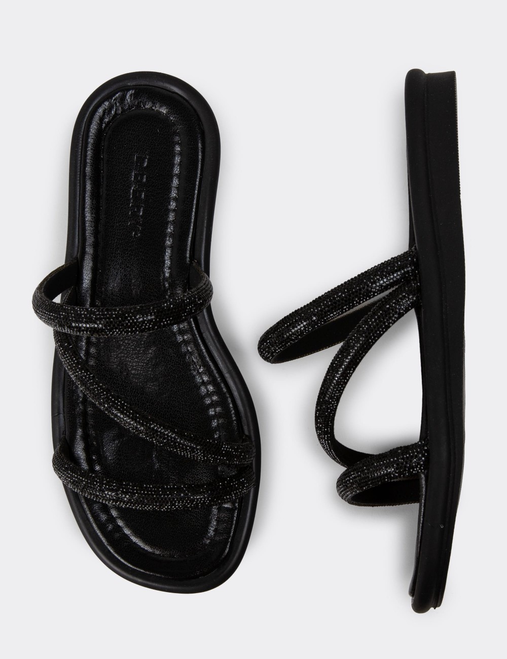 Black Sandals - K7514ZSYHC01