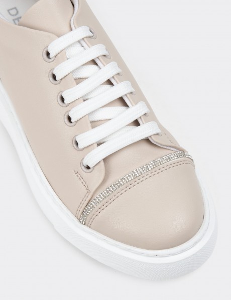 Beige Sneakers