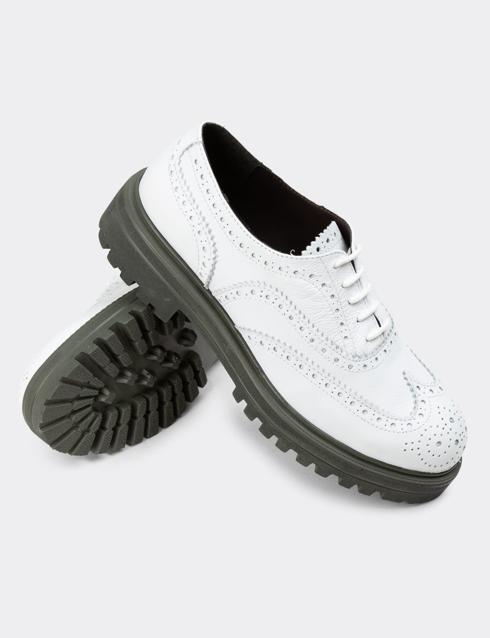 White Leather Oxford Shoes - 01418ZBYZE02