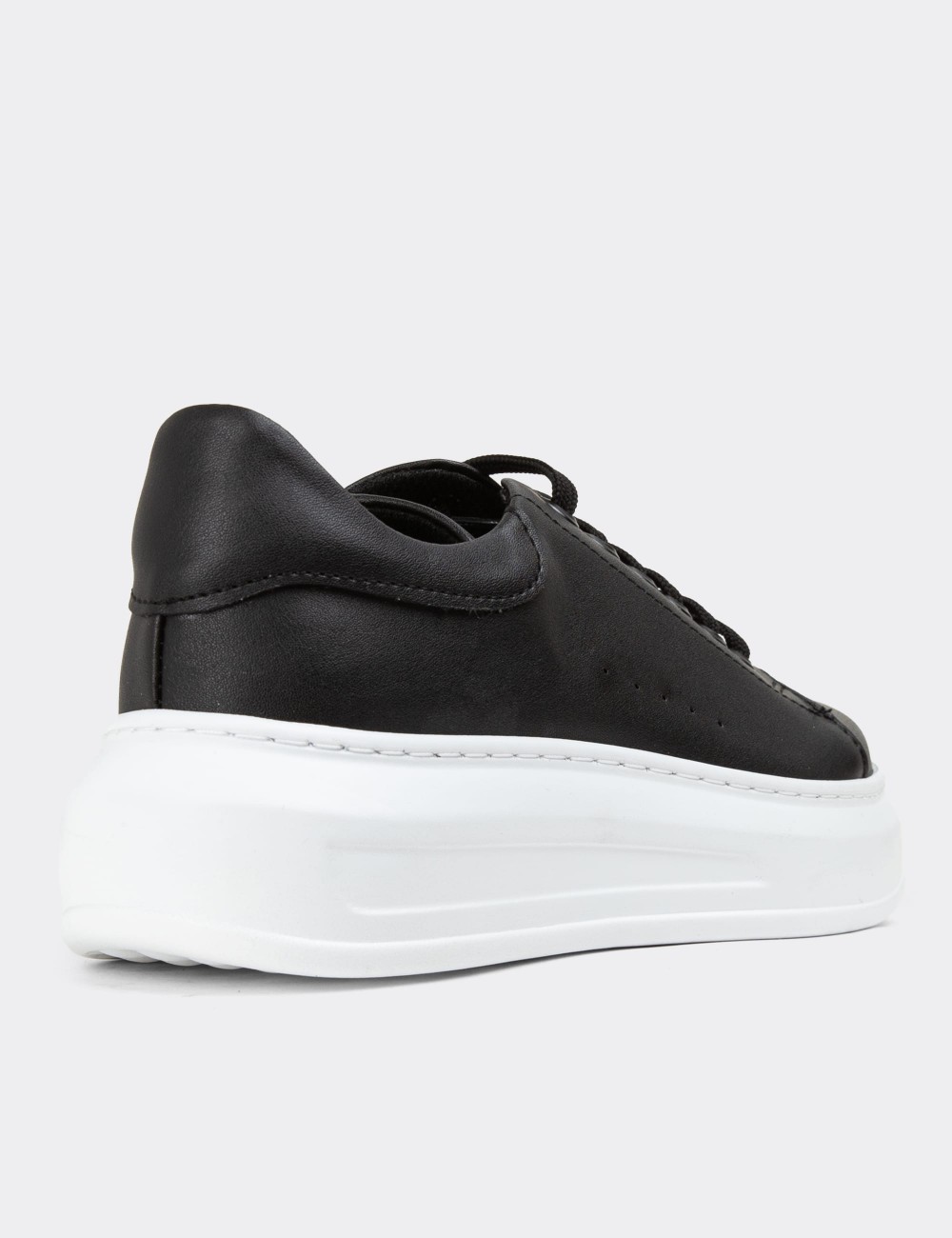 Black Sneakers - CE119ZSYHP01