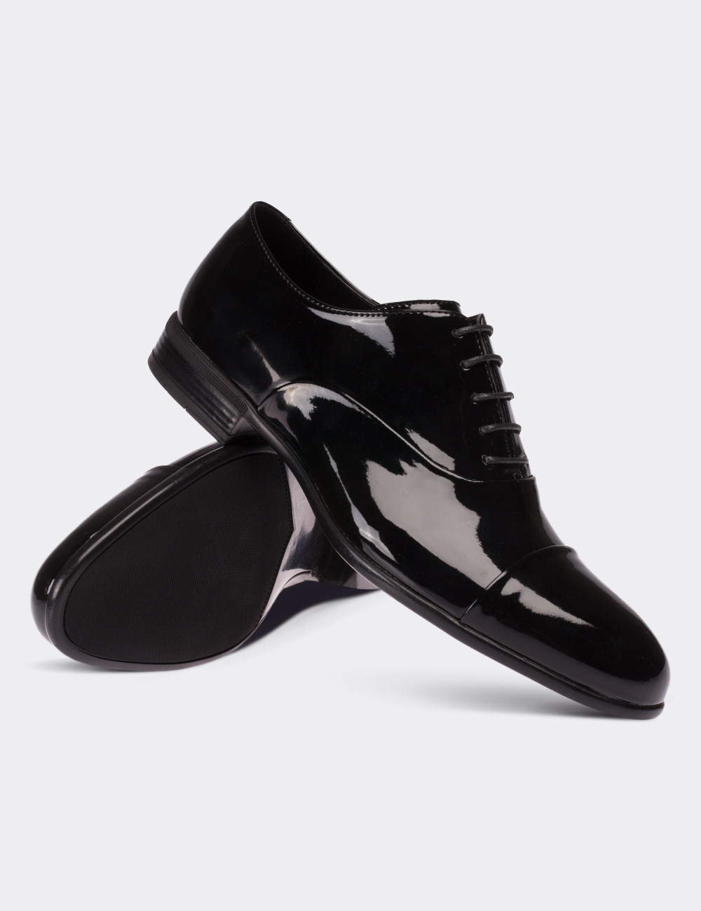 Black Patent Leather Classic Shoes - 01026MSYHC01