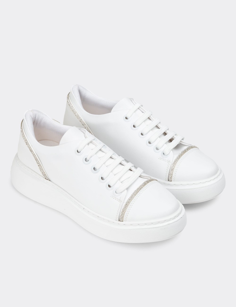 White Sneakers - CE493ZBYZP01