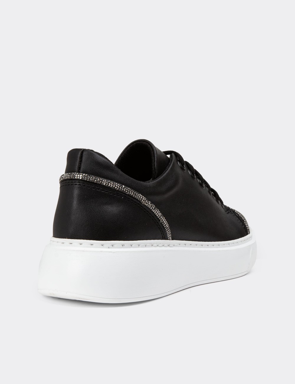 Black Sneakers - CE493ZSYHP01