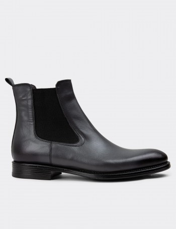 Gray Leather Chelsea Boots - 01919MGRIC01