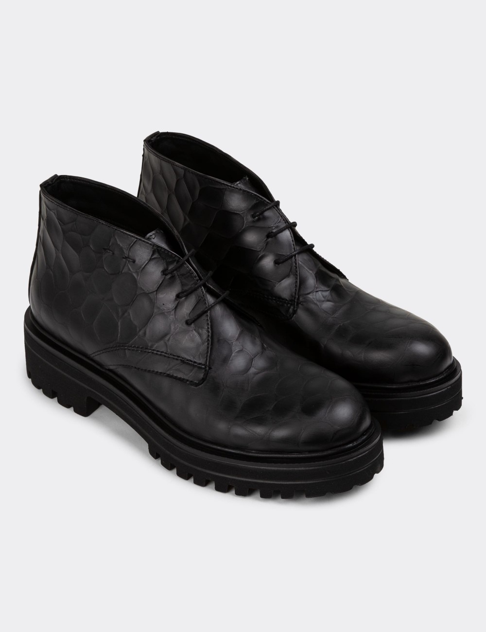 Black Leather Desert Boots - 01847ZSYHE08