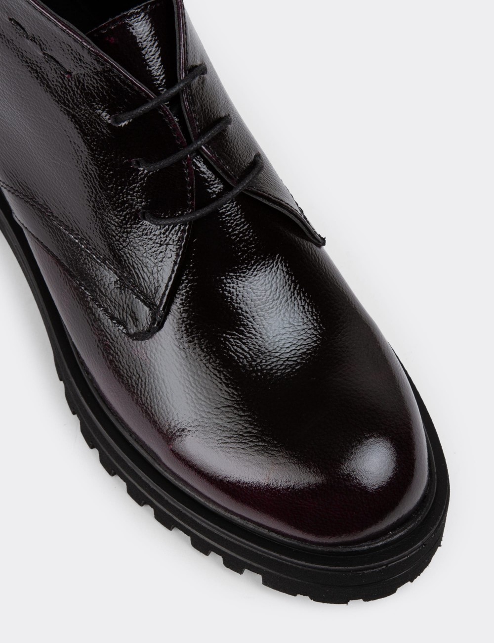Burgundy Patent Leather Desert Boots - 01847ZBRDE02