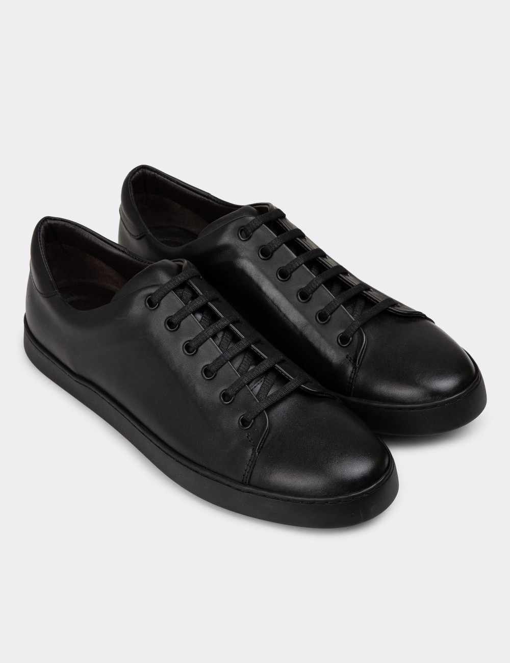 Black Leather Sneakers - 01956MSYHC01