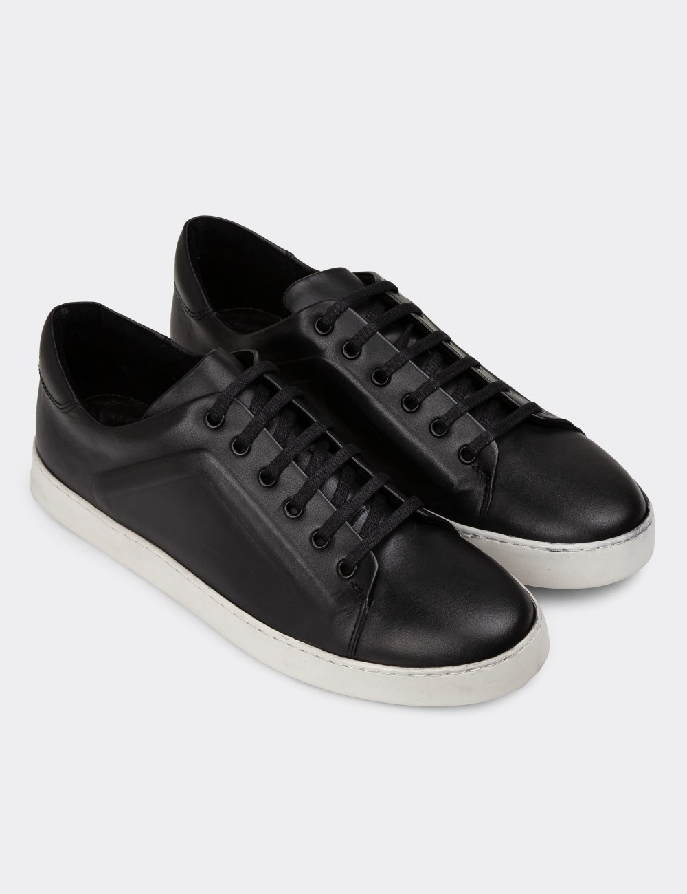 Black Leather Sneakers - 01956MSYHC02