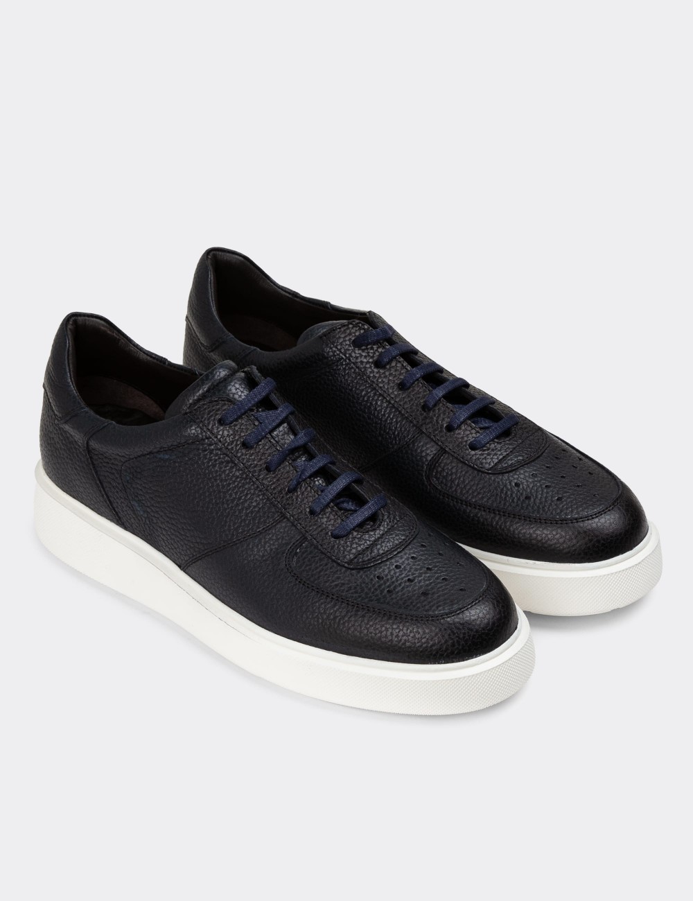 Navy Leather Sneakers - 01965MLCVE01