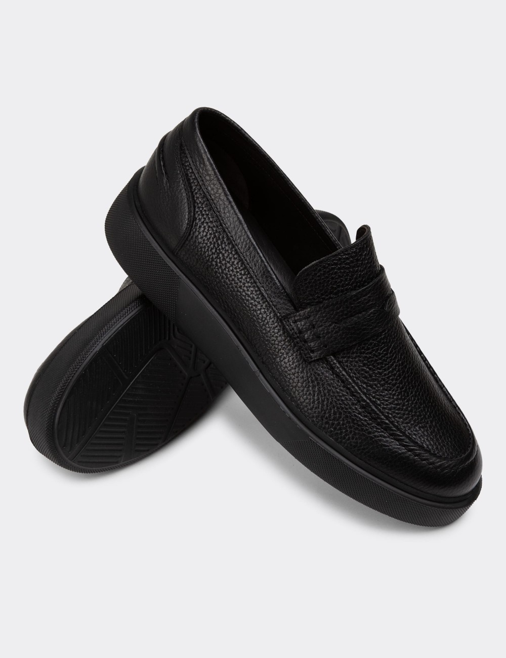 Black Leather Loafers - 01964MSYHE01