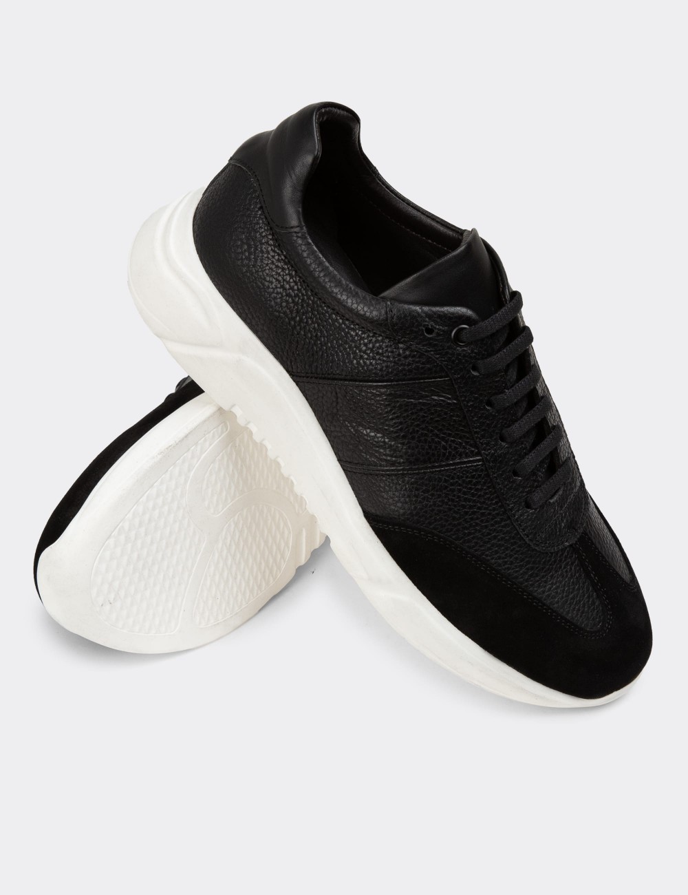 Black Leather Sneakers - 01961MSYHP01