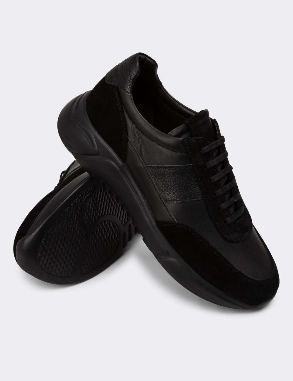 Black Suede Leather Sneakers - 01963MSYHE02