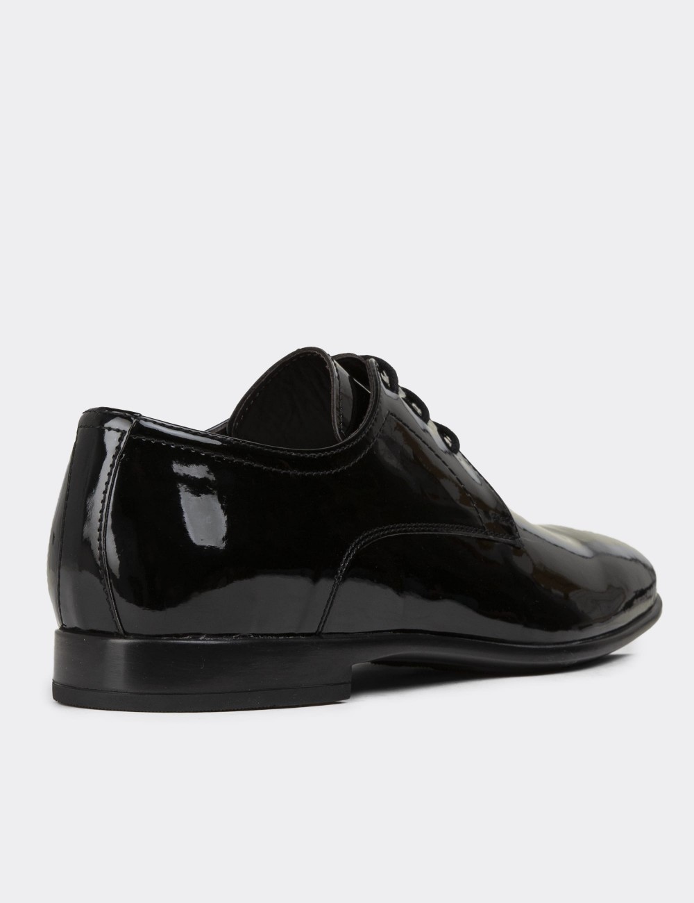 Black Patent Classic Shoes - 00479MSYHC05