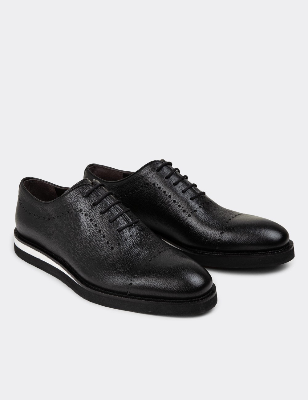 Black Leather Lace-up Shoes - 00491MSYHE28