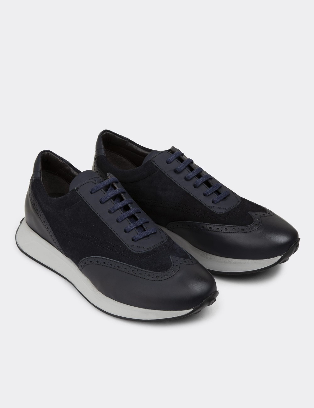 Navy Suede Leather Sneakers - 00750MLCVE04