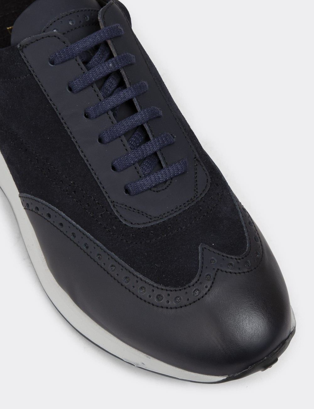 Navy Suede Leather Sneakers - 00750MLCVE04